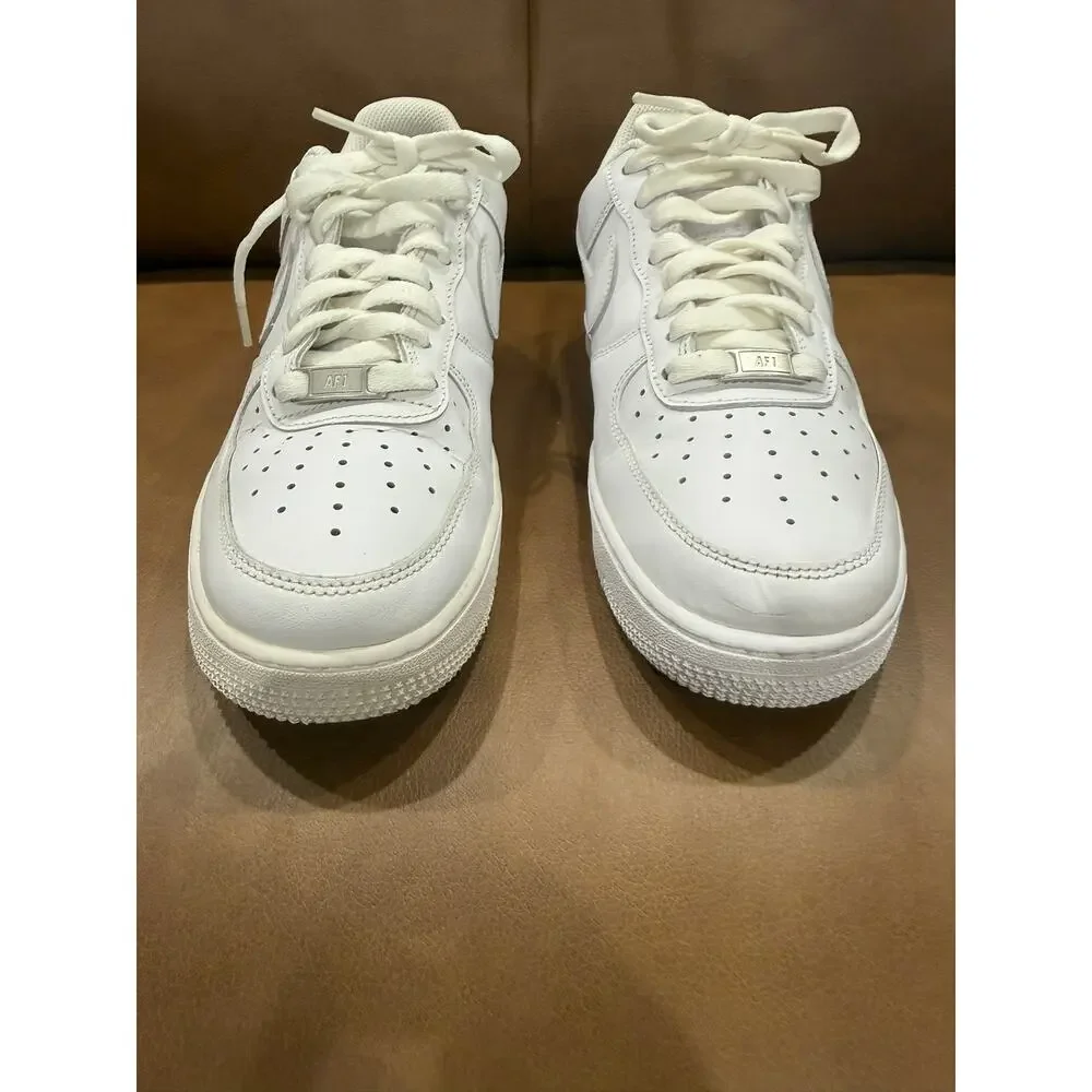 Nike Air Force 1 '07 White CW2288-111 Men's 8 / Women's 9.5 Used